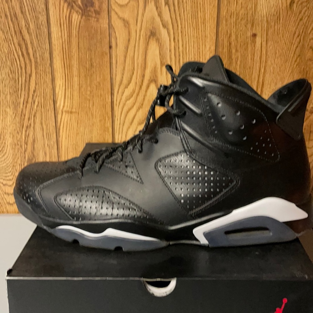 Jordan 6 “ Black Cat” Retro